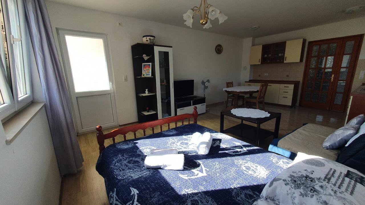 Apartment Lanka ムリニ エクステリア 写真